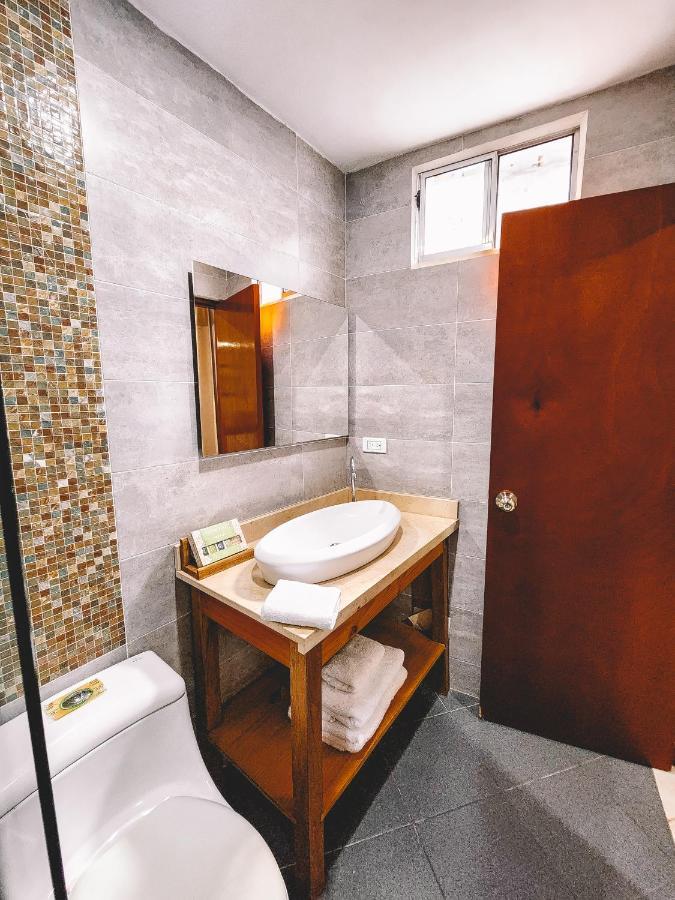 Hotel Radoa El Banco  Extérieur photo