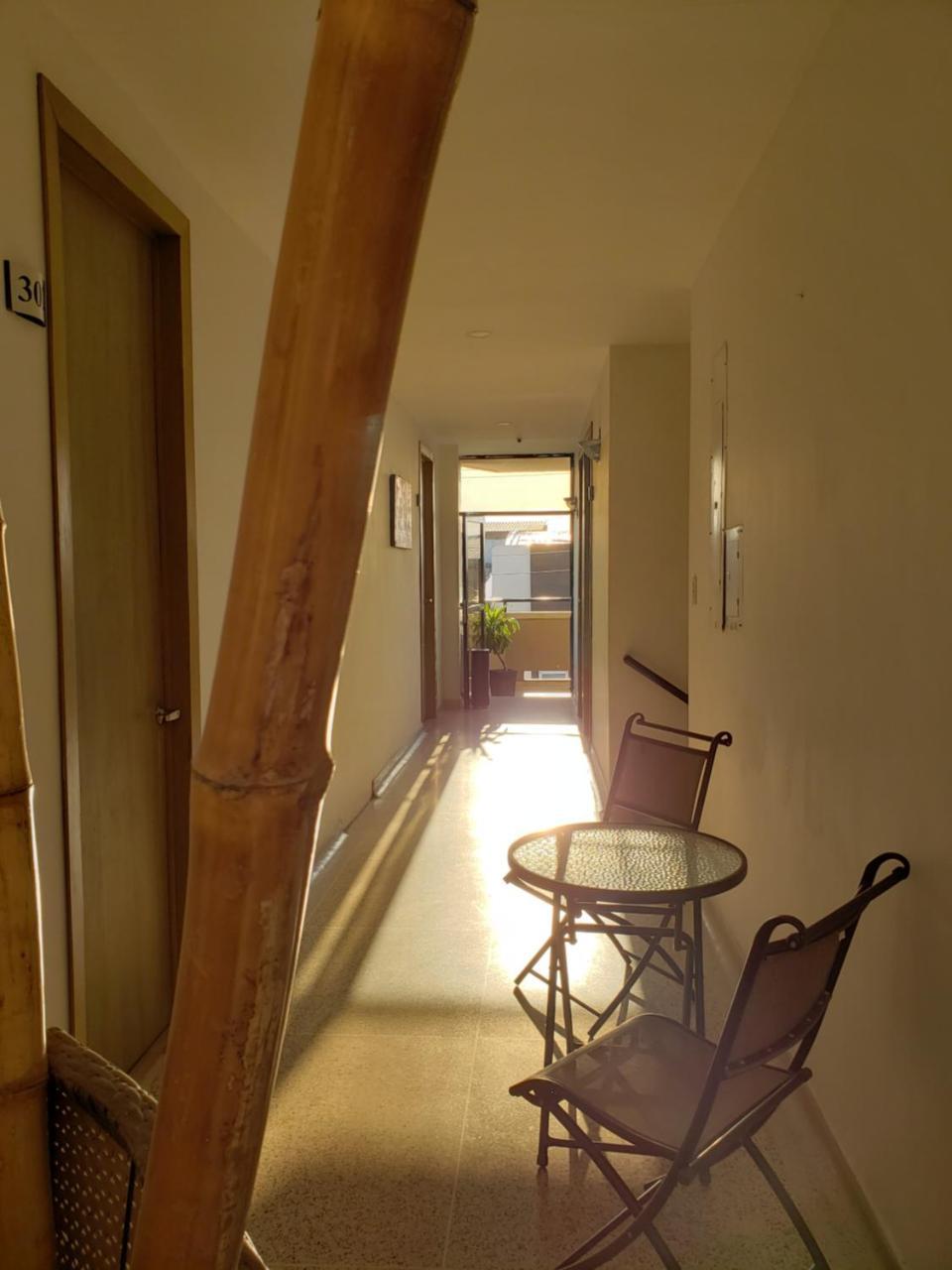 Hotel Radoa El Banco  Extérieur photo