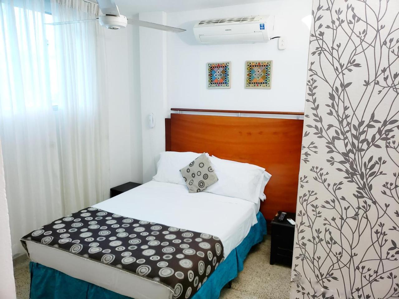 Hotel Radoa El Banco  Extérieur photo